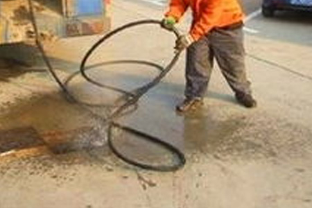 抚州乐安山砀马桶怎么会堵,漏水的卫生间